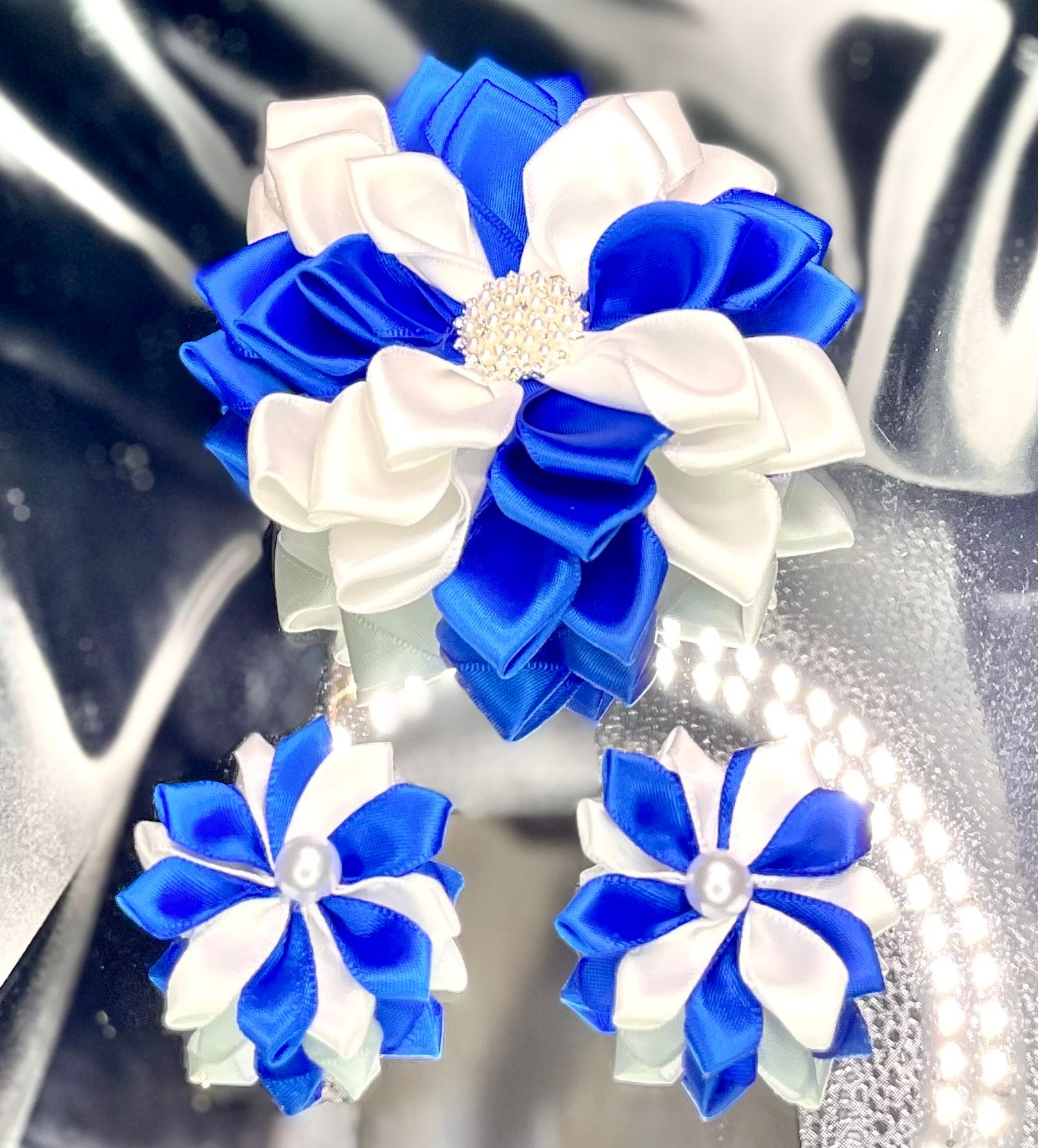 Kanzashi flower set with white and royal blue ribbon rosettes and pearl centers